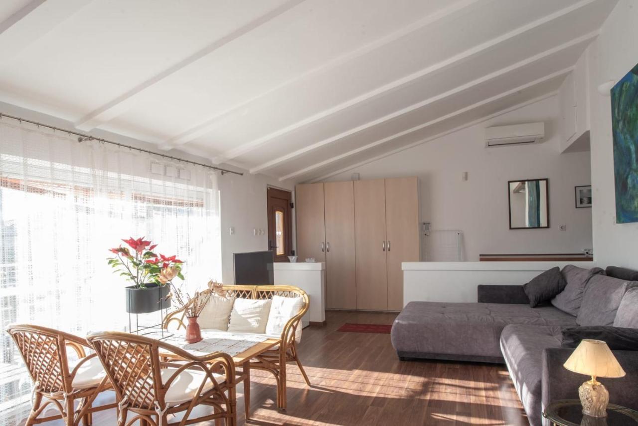 Апартаменты Haus Mirela Лижнян Экстерьер фото
